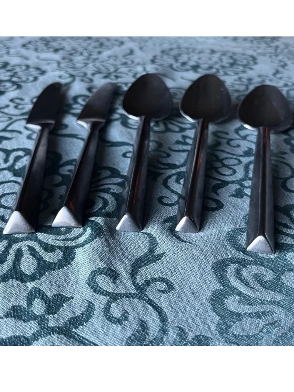 Hampton Silversmiths obelisk pyramid satin Stainless Steel triangular flatware